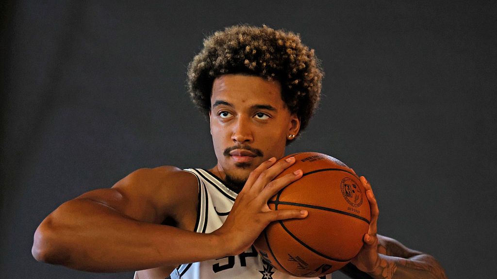 Getty Images / Ronald Cortes/ / Jeremy Sochan