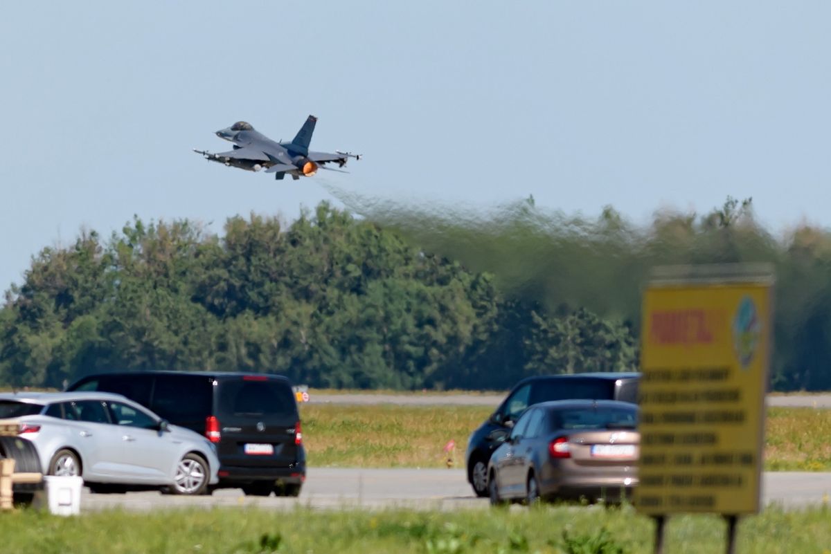 Koronawirus. Polska. Zakażeni żołnierze w bazie F-16
