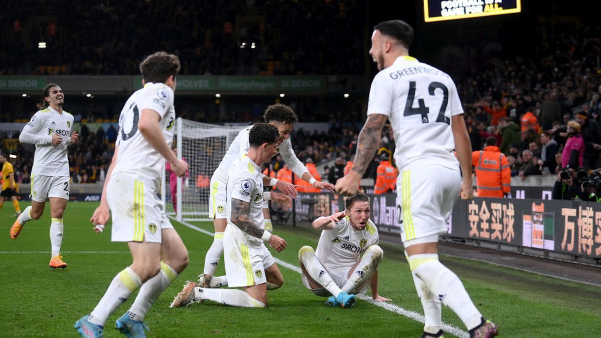 Zdjęcie okładkowe artykułu: Getty Images / Laurence Griffiths / Na zdjęciu: radość piłkarzy Leeds United