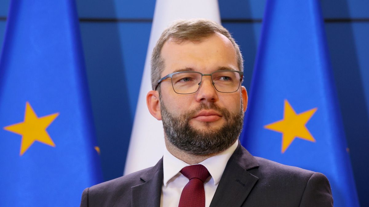 Minister funduszy i polityki regionalnej Grzegorza Puda