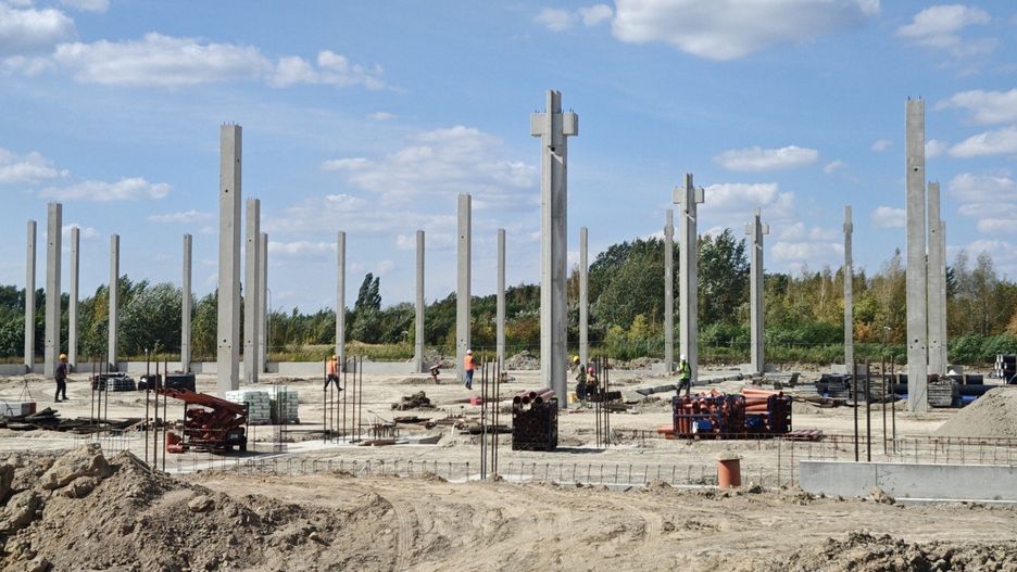 Budowa nowej hali produkcyjno-magazynowej przy ulicy Zakładowej w Tarnobrzegu, 2 września 2025