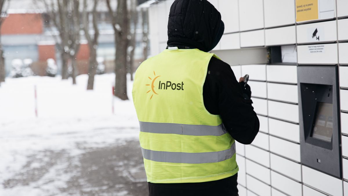 Brzoska oferuje kurierom kawę i herbatę. Nie jest jednak darmowa