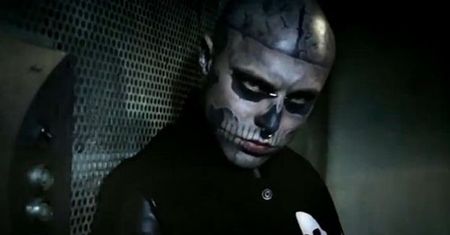 Zombie Boy w teledysku "Honey"! (WIDEO)