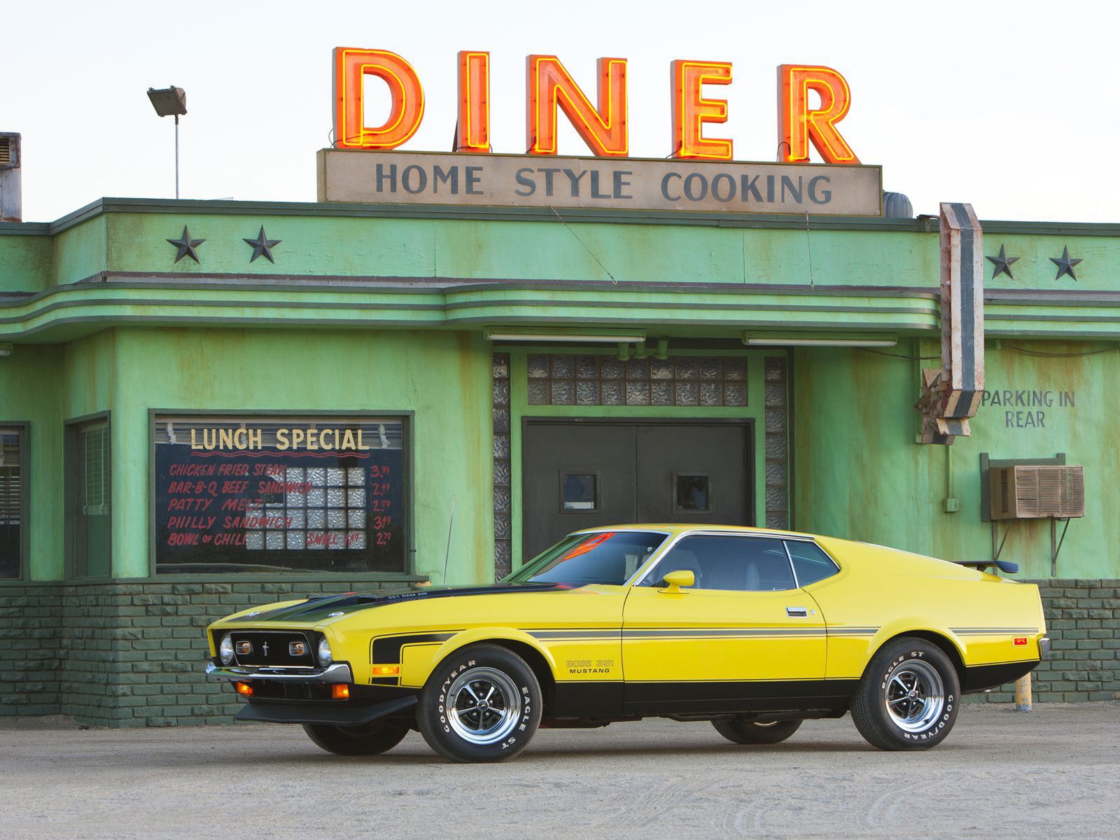 Ford Mustang I: ewolucja od malca po Bossa [galeria zdjęć] 94
