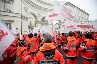 Służba zdrowia w Polsce. Związkowcy wzywają do zerwania z plagą umów śmieciowych