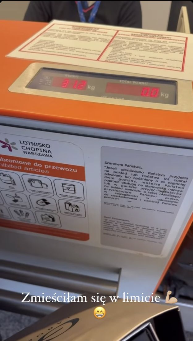 Radosław Majdan "śmieszkuje" z Małgorzaty Rozenek, która w podróż zabrała... ROWER. "Na lotnisku NIGDY nie jest nerwowo"