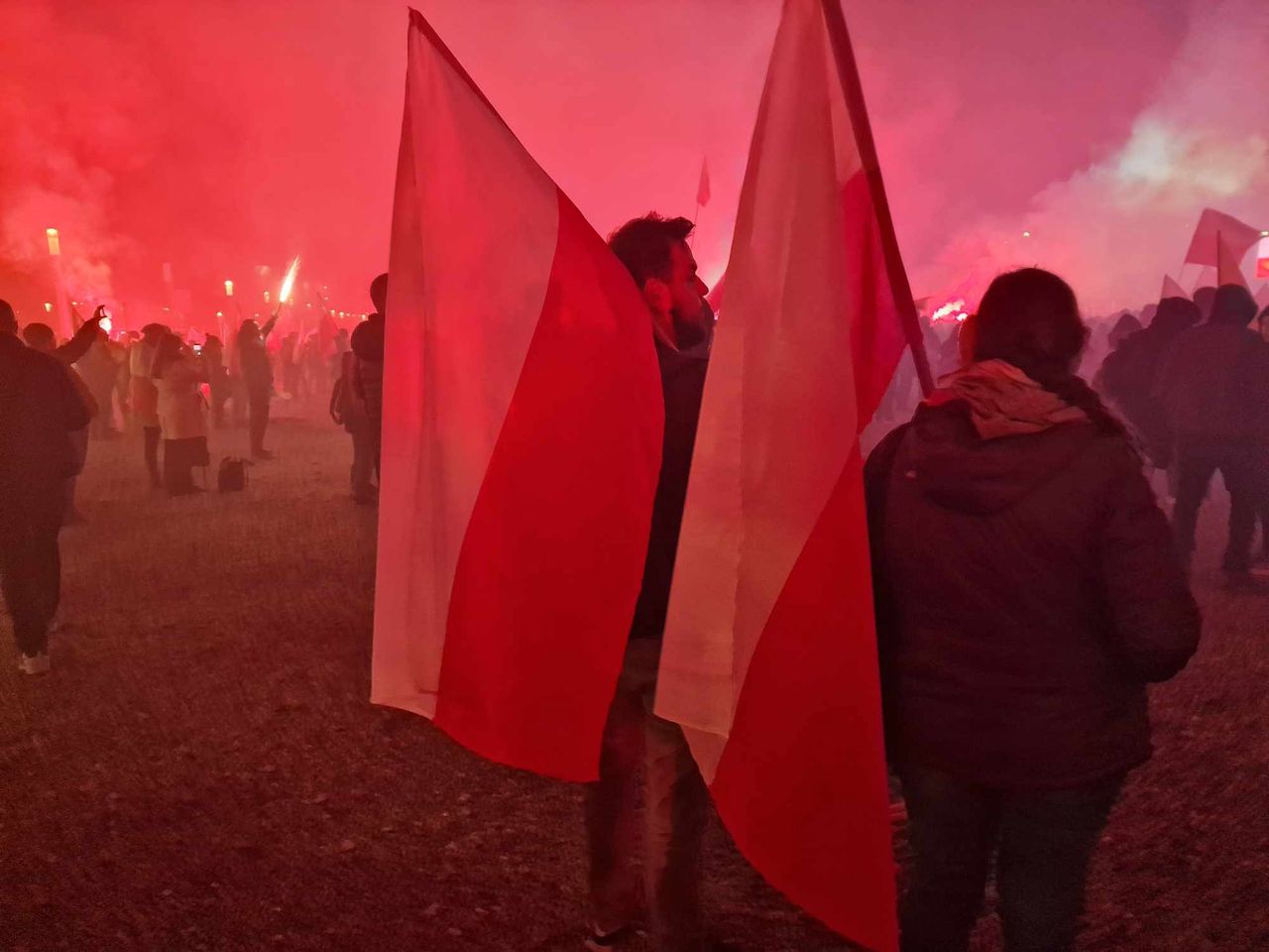 Uczestnicy Marszu Narodowego