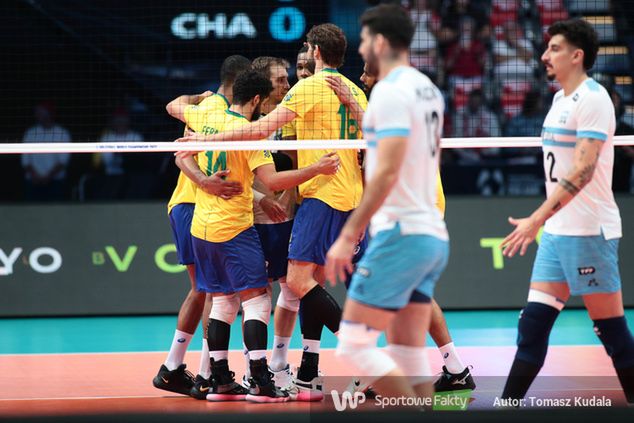 Na zdjęciu: Reprezentacja Brazylii w meczu z Argentyną