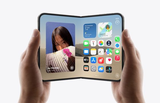 Nowy CEO Apple pokazał pierwszego składanego iPhone’a. Cena? Nawet 16 tys. złotych