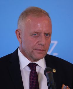 Ekspert apeluje ws. szczepień: Powinny się ustawiać tasiemcowe kolejki