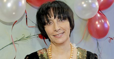 Z mężem jest od ponad 40 lat. Świat zwiedza z innym mężczyzną