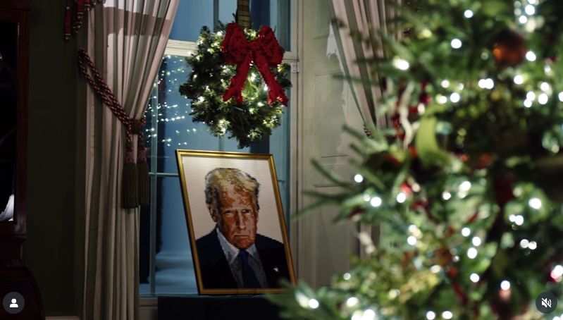 Melania Trump prezentuje świąteczne dekoracje