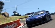 Tak Mount Panorama wygląda w Gran Turismo 6. A tak w rzeczywistości