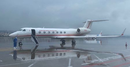 Koronawirus uwięził go w Chinach. Ciężko chory Polak wrócił do Polski
