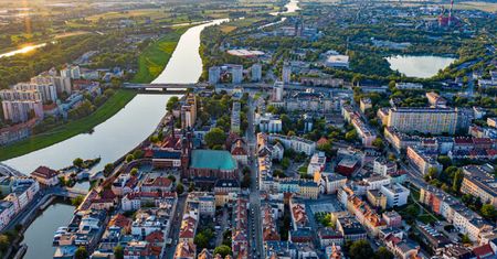 Pogoda w Opolu. Prognoza na środę, 19 lutego 2025. Stabilne temperatury i spokojna aura
