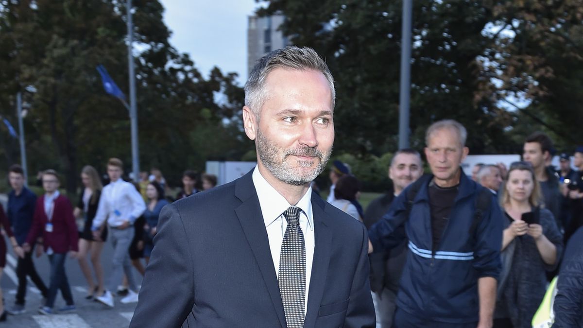 Internauci zaatakowali Lecha Wałęsę. Przypominają kontrowersyjne ułaskawienie