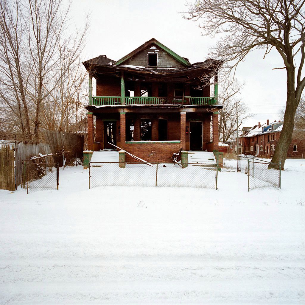 Wśród duchów Detroit 9