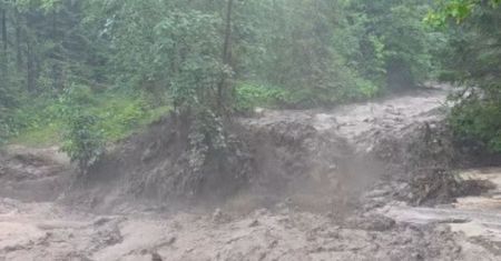 Powódź błyskawiczna przy granicy. Wstrząsające nagranie ze Słowacji