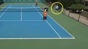 "Nie jest tu bezpiecznie". Musieli uciekać z kortu po ataku drona