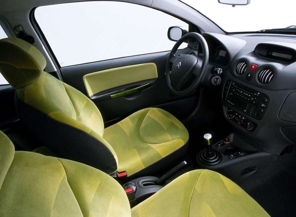 Citroen C2 Wnętrze