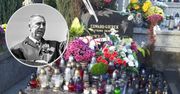 Syn Edwarda Gierka dziękuje ludziom. Pokazał zdjęcie grobu