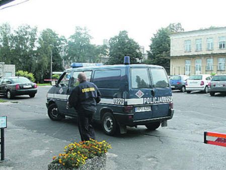 Nastolatkowie sterroryzowali szpital