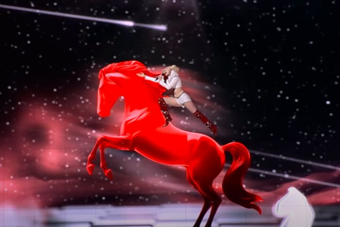 Luna podczas pierwszego półfinału Eurowizji