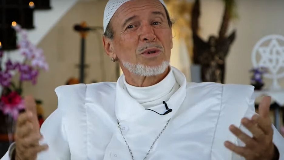 Claude Vorilhon w jednym z filmów dokumentalnych