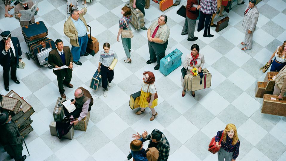 Sztuczny tłum w obiektywie Alex Prager 1