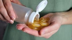 Z witaminą młodości lepiej nie przesadzać. Nadmiar obciąża serce i zwiększa ryzyko krwawień