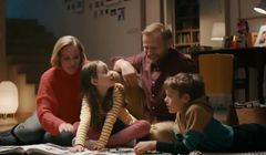 „Bądź w formie przez cały rok” w reklamie Rutinoscorbinu (wideo)