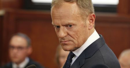 Kryzys na granicy. Opozycja dystansuje się od Donalda Tuska