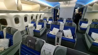 Rekordowy samolot LOT. Nowa maszyna gotowa do obsługi trasy Warszawa-Nowy Jork