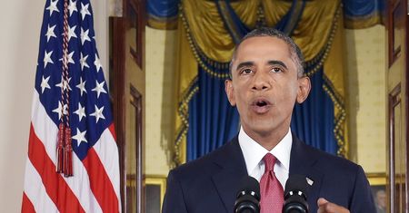 Epidemia eboli. Obama wzywa do walki z chorobą