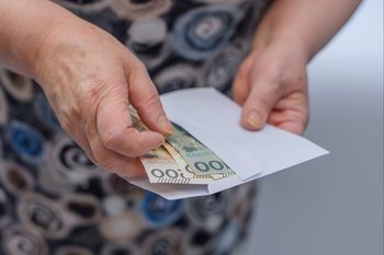 Straciła pół miliona złotych. Zaufała "marynarzowi"