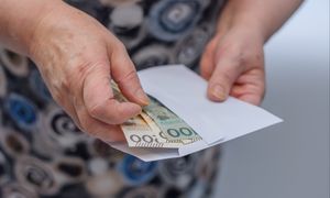 Straciła pół miliona złotych. Zaufała "marynarzowi"