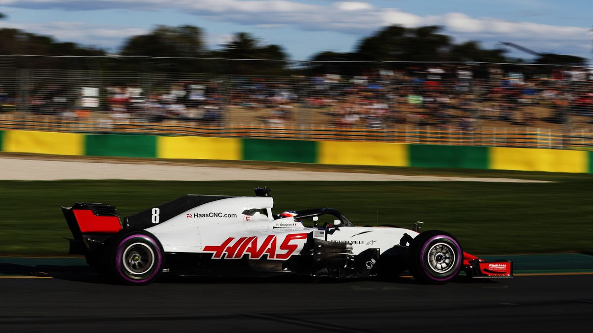 Romain Grosjean na torze w Australii