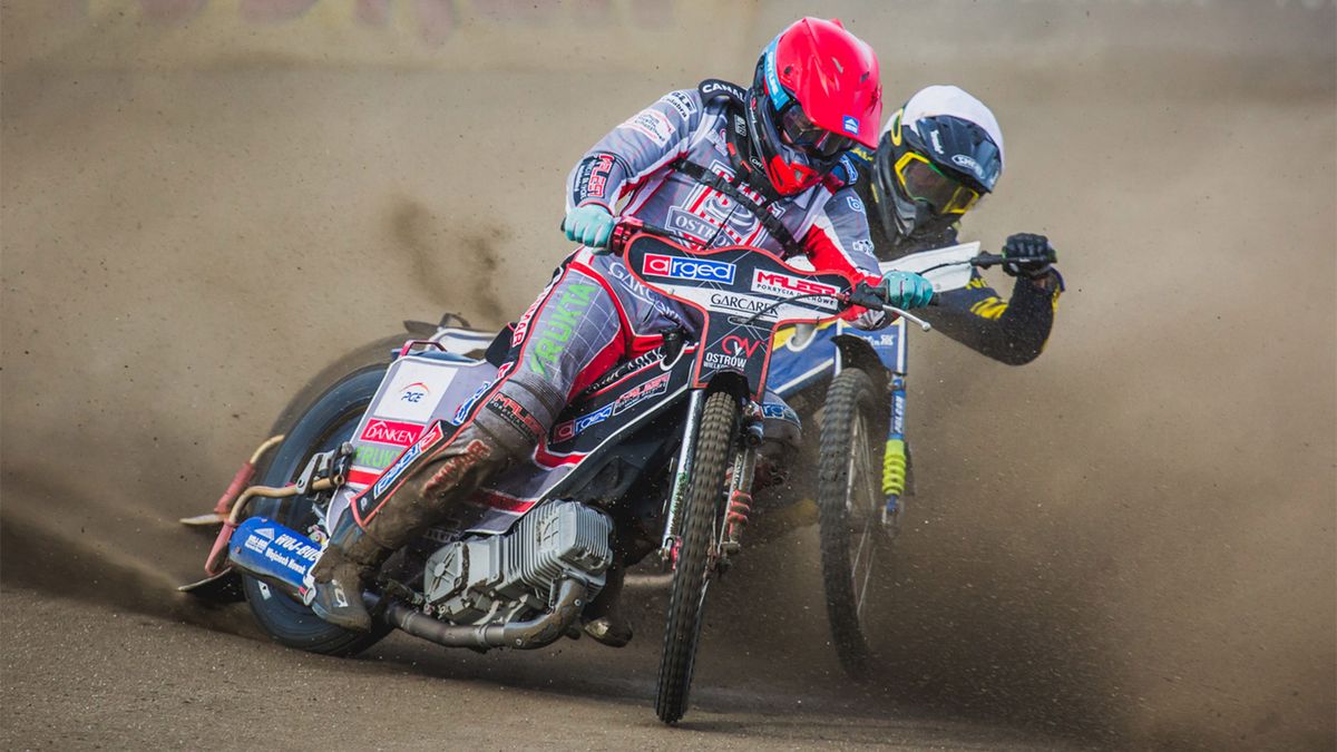 WP SportoweFakty / Anna Kłopocka / Na zdjęciu: Jakub Poczta w kasku czerwonyn