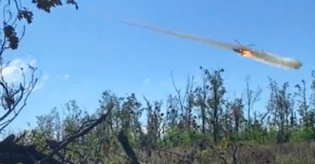 Brawurowy atak na froncie. Piloci Mi-8 ryzykowali życiem