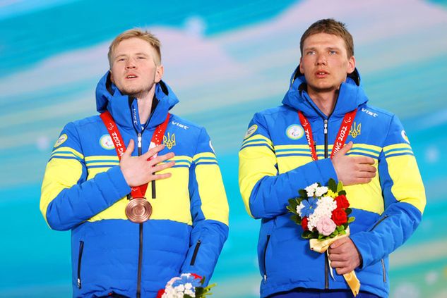 Ukraińscy paraolimpijczycy: Dmytro Suiarko i Oleksandr Nikonowycz (fot. Michael Steele/Getty)
