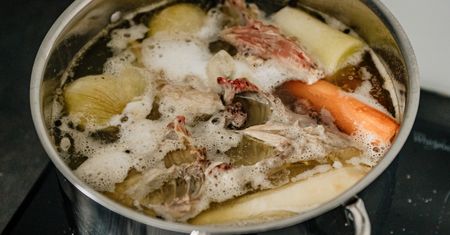 Nie ma gorszego mięsa na rosół. Zupa nie będzie smaczna i przestanie być zdrowa