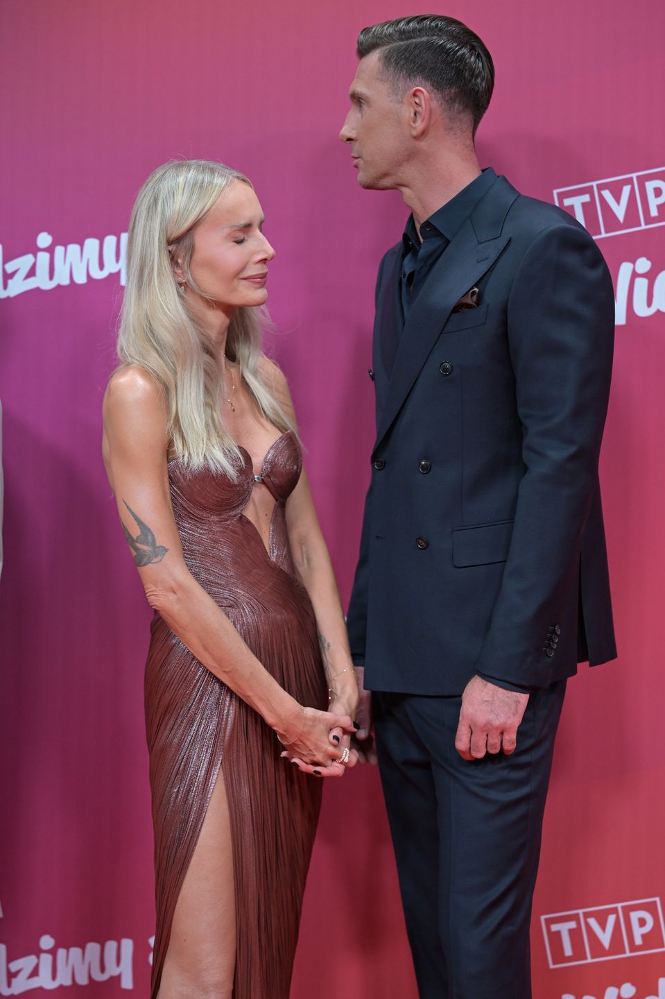 Woźniak-Starak i Kadziewicz dokazują za kulisami ramówki TVP