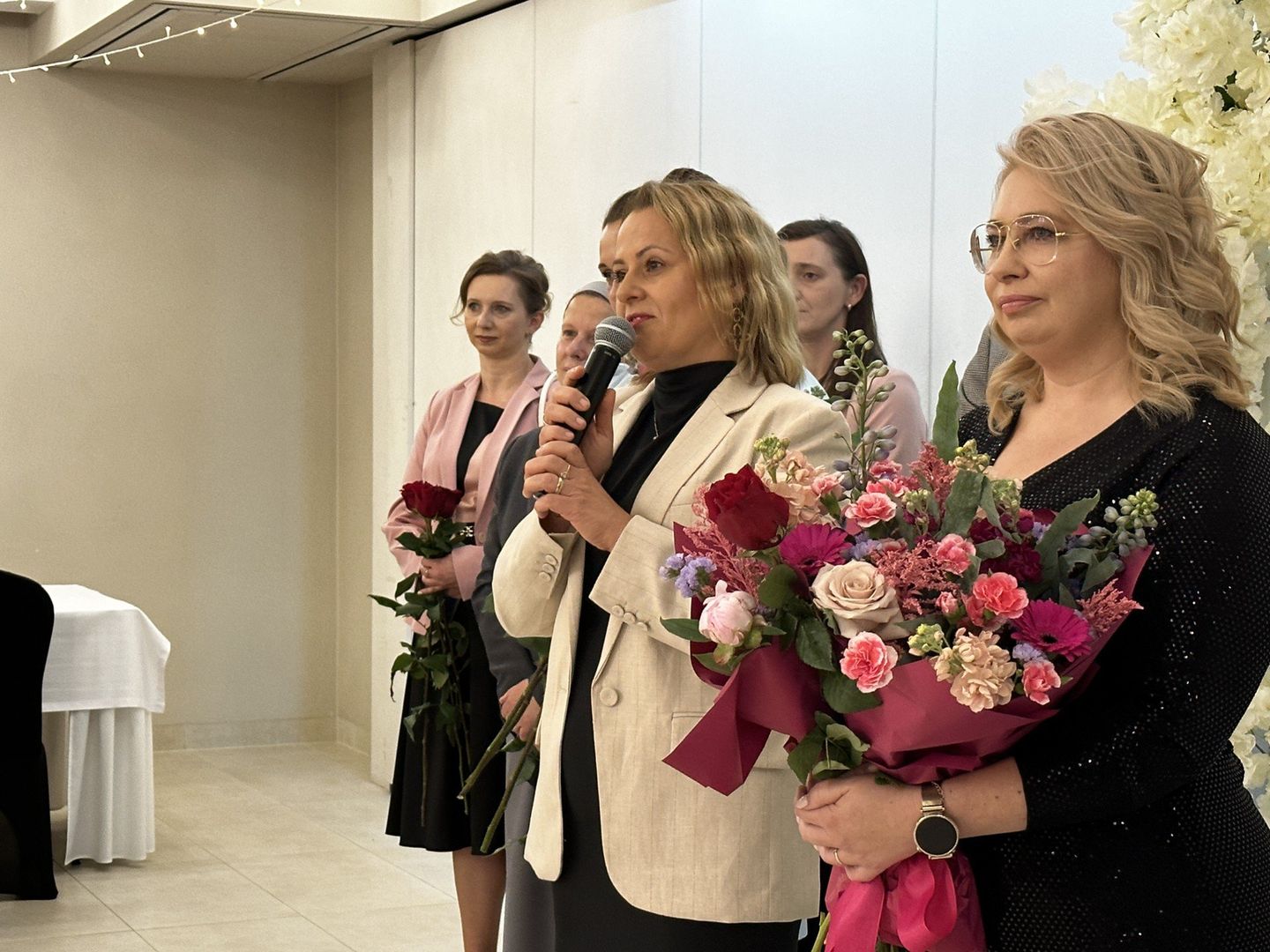Bal ósmoklasistów 2025 z Niepublicznej Szkoły Podstawowej w Bełchatowie