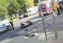 Wypadek na Wawelskiej. Ranny motocyklista, są utrudnienia