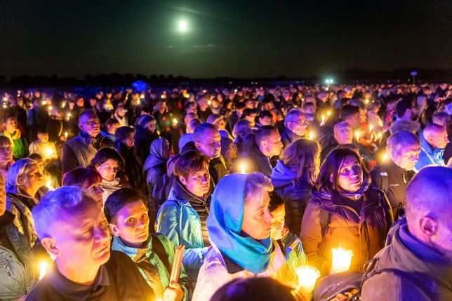 "Polska pod Krzyżem" na terenie lotniska Włocławek-Kruszyn.