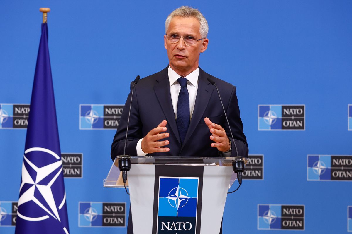 "Wojna wkracza w krytyczną fazę". Szef NATO ostrzega 