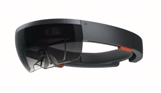Tego się nie spodziewaliśmy. Microsoft pokazał HoloLens - okulary holograficzne! 1