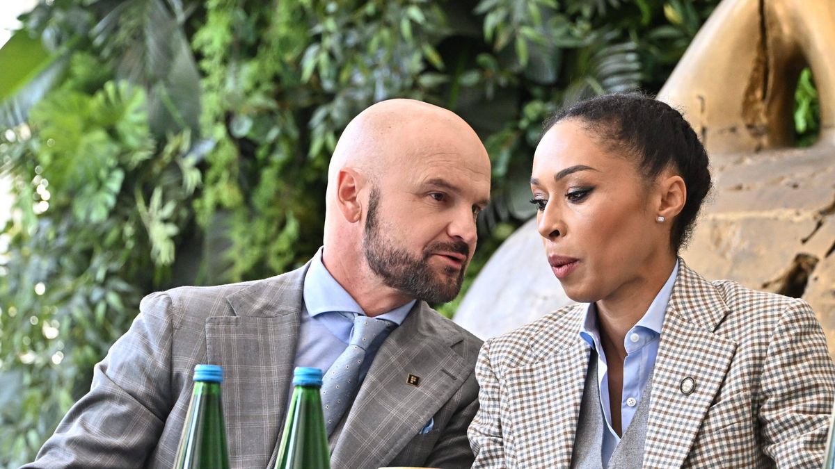 Rafal Brzoska, Omena Mensah
Warszawa, 05.06.2023. Start Wielkiej Loterii Top Charity. n/z:  Rafal Brzoska, Omena Mensah 
Dostawca: FOTON/PAP
FOTON/PAP
BRZOSKA, RAFAL, MENSAH, OMENA, POLAND, POLSKA, EVENT, IMPREZA