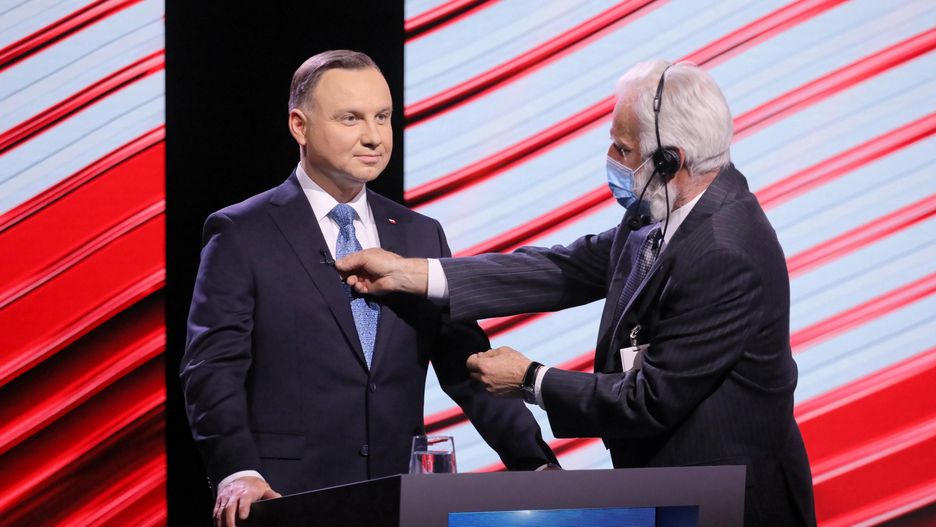 Według wewnętrznych sondaży, prezydent Andrzej Duda wygrywa w I turze