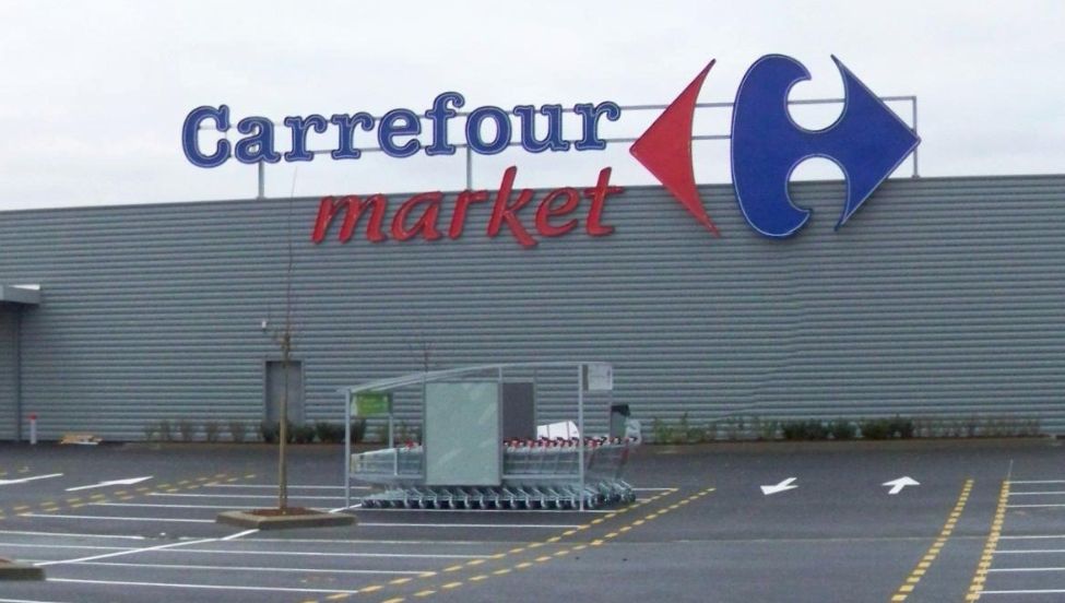Butelki filtrujące 50 proc. taniej w Carrefour. Przeceniono też wkłady